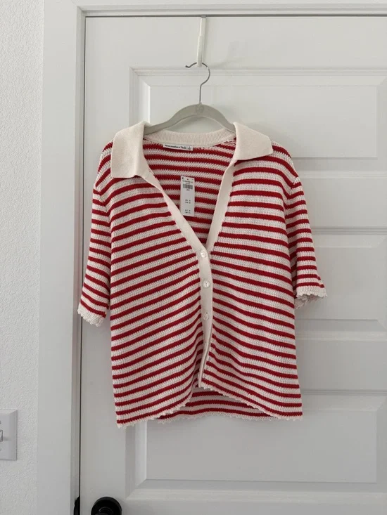 Abercrombie & Fitch Red and White Striped Short-Sleeve Cardigan - Picture 1 of 2